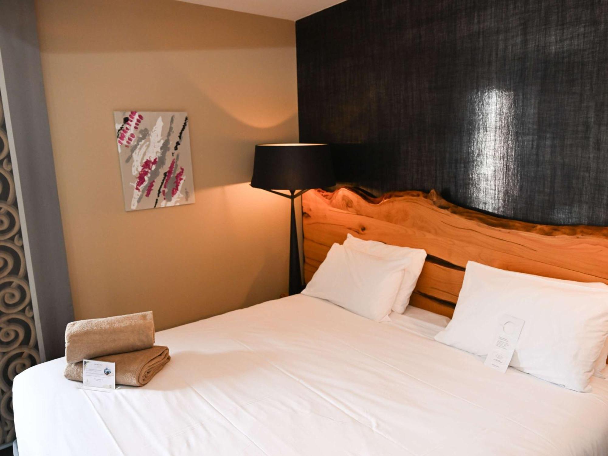 Mercure Brignoles Golf De Barbaroux & Spa Buitenkant foto