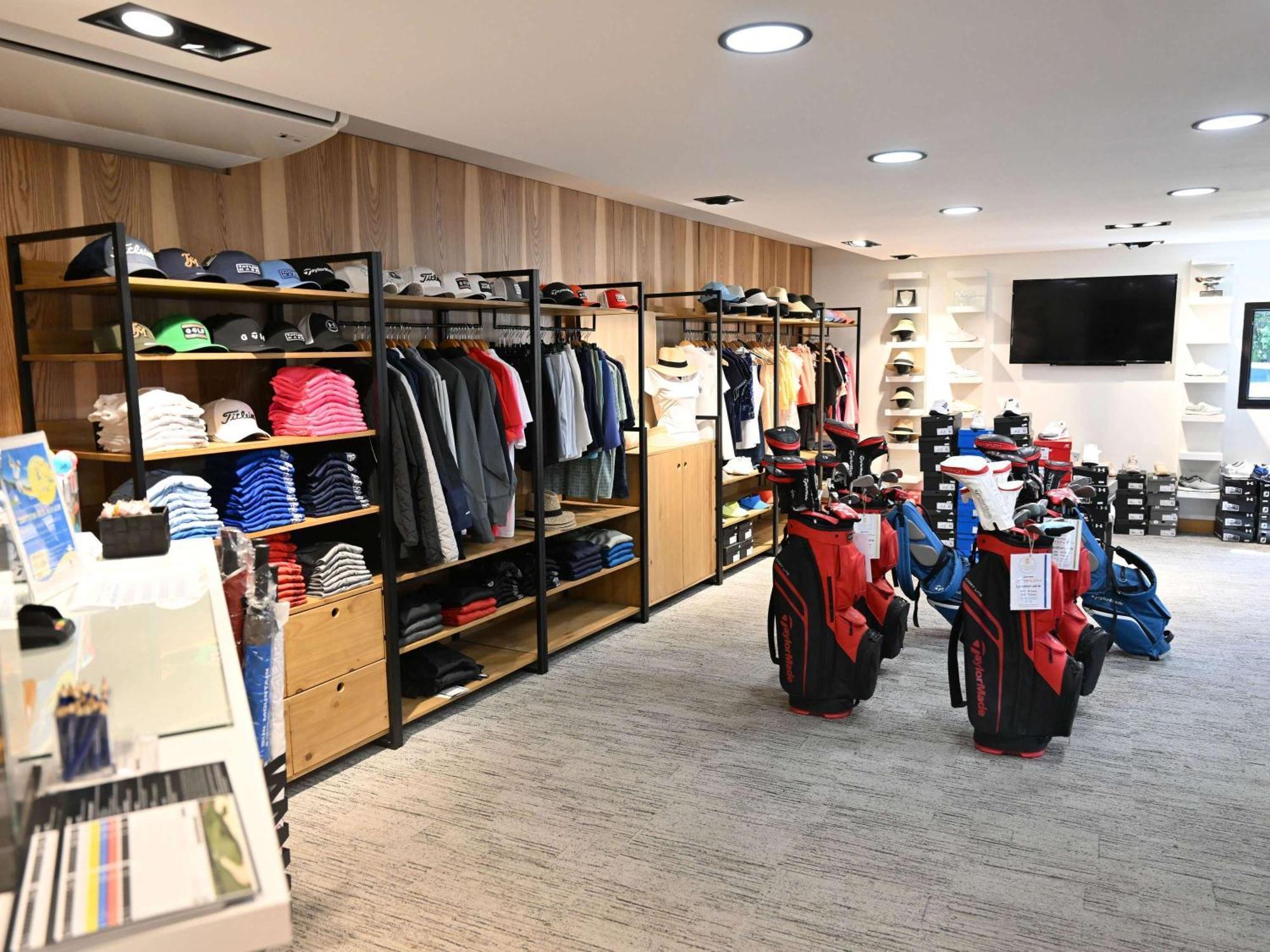 Mercure Brignoles Golf De Barbaroux & Spa Buitenkant foto